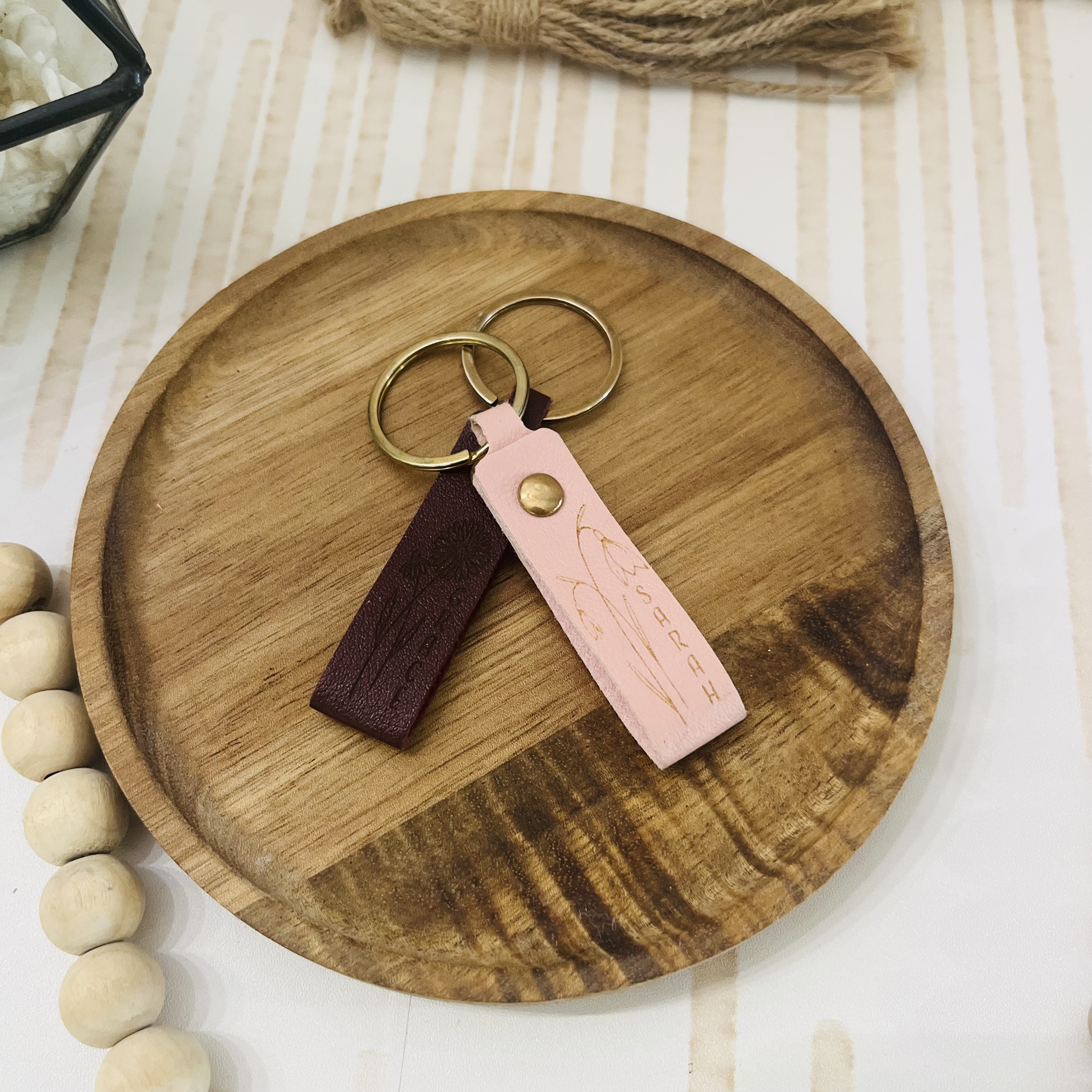  Customizable Leather Keychain